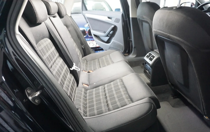 Audi A4 cena 31900 przebieg: 267000, rok produkcji 2011 z Wągrowiec małe 596